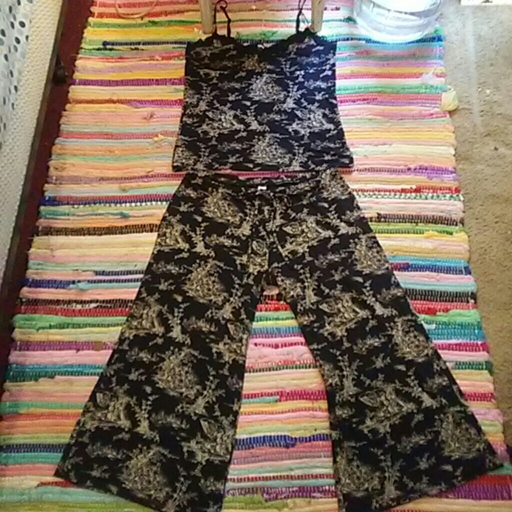 🌸🍂Matching sleeping set. Size medium